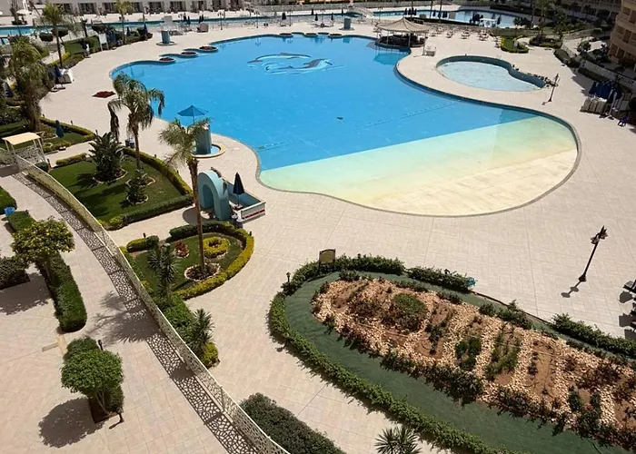 Porto Sokhna Pyramids Vip Only Apartment *
